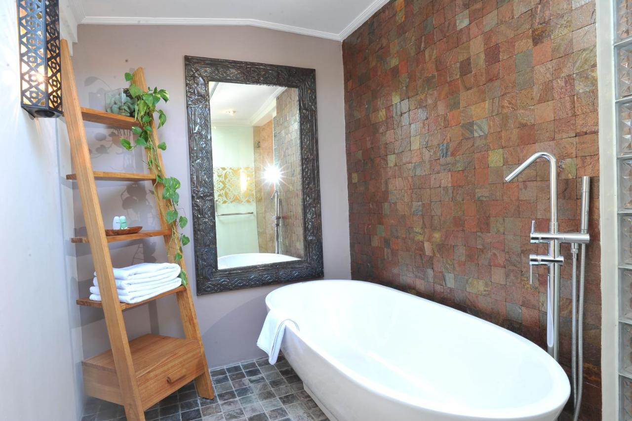 Puri Raja Hotel Legian  Ngoại thất bức ảnh