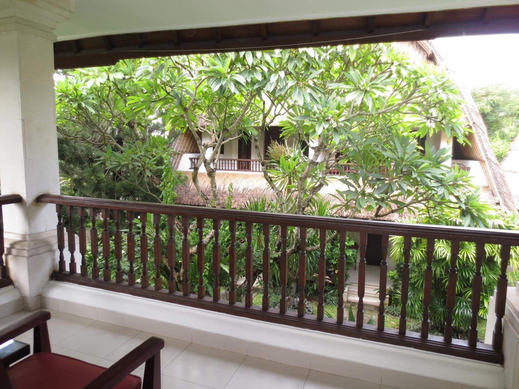 Puri Raja Hotel Legian  Ngoại thất bức ảnh
