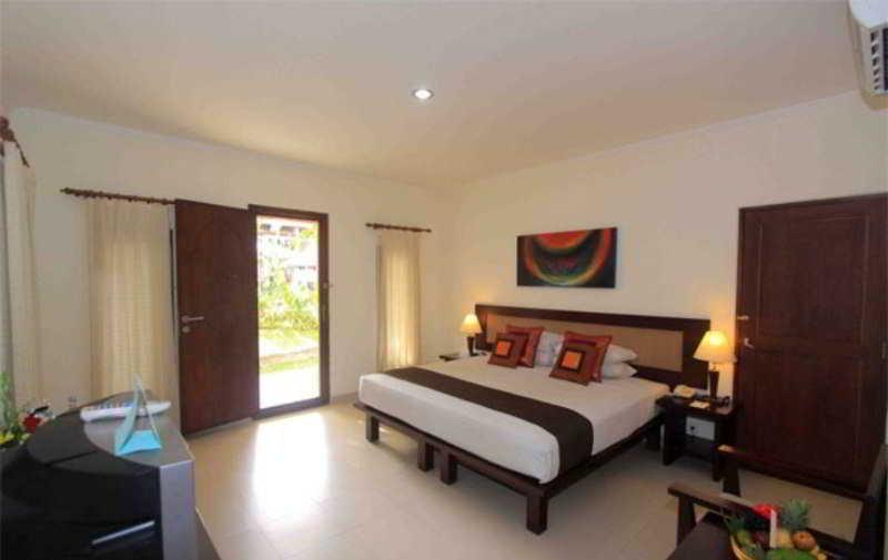 Puri Raja Hotel Legian  Ngoại thất bức ảnh