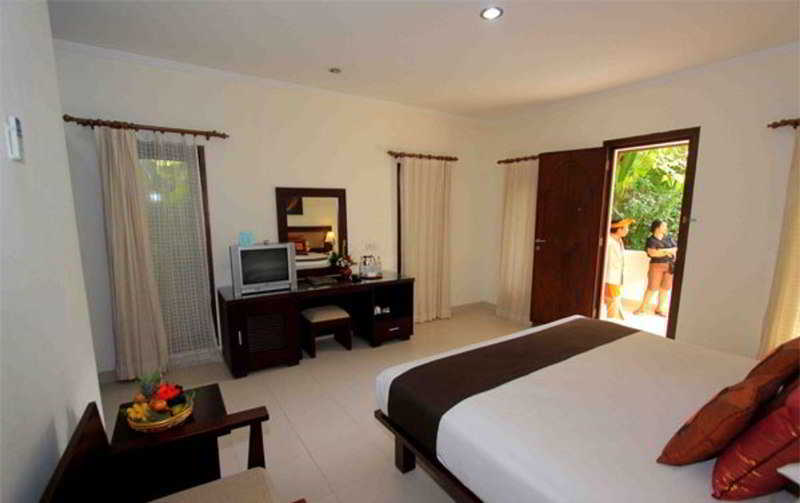Puri Raja Hotel Legian  Ngoại thất bức ảnh