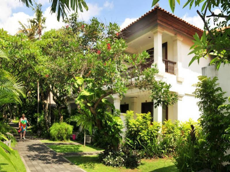 Puri Raja Hotel Legian  Ngoại thất bức ảnh